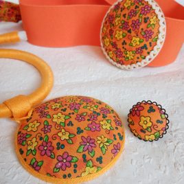 VIRÁGMEZŐ megkötős OGEL öv,színes derékdísz nyaklánccal és gyűrűvel