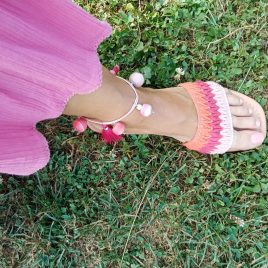 Halvány Rózsaszín csíkos-tarka bokalánc, textilbogyó bokalánc, bokaékszer, lábdísz, lábékszer