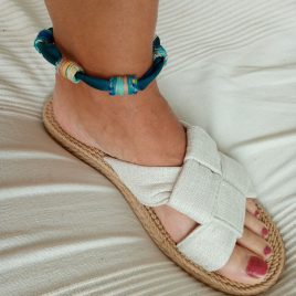 Kék-sárga bokalánc, textilbogyó bokalánc, bokaékszer, nyári viselet, lábdísz, lábékszer