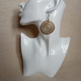 ELFOGYOTT Szürke és bézs OGEL fonal fülbevaló, Textil fülbevaló, textil ékszer, fonalékszer