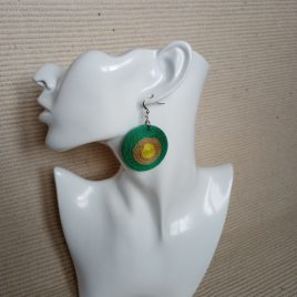 ELKELT Zöld OGEL fonal fülbevaló, Textil fülbevaló, textil ékszer, fonalékszer